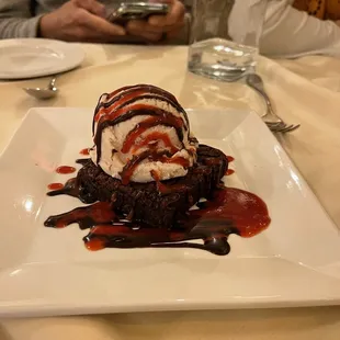 Fudge Brownie with Strawberry Ice Cream