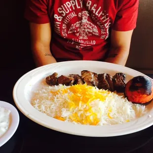 Lamb with white rice entree.  Ask for yogurt with it.