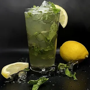 dessert, drink