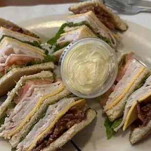 Perfectly made club sandwich. Lots of turkey, crisp lettuce, tomato, crispy bacon