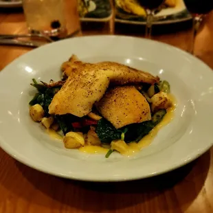 Sea Bass with fresh spinach &amp; shrimp