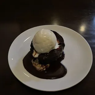 Warm Molten Chocolate Cake with ice cream