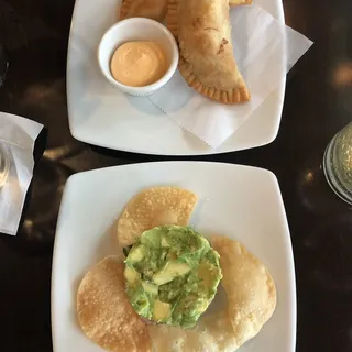 Crispy Empanadas n' Dipping Sauce - Chef's Selection