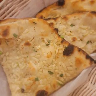 Garlic naan