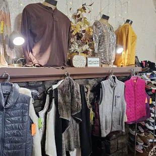 Women fall vests and fall shirts