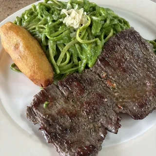 Tallarin Verde con Bistec