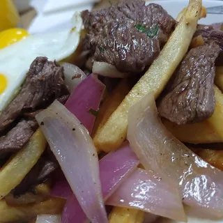 Lomo Saltado Montado