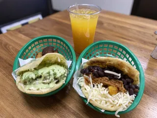 Rika Arepa Express