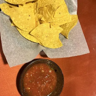 Complementary chips n salsa