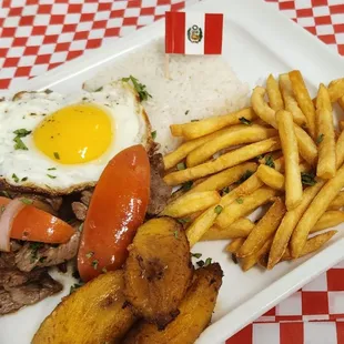 LOMO SALTADO A LO POBRE