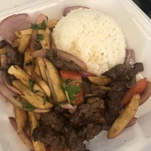 Lomo Saltado