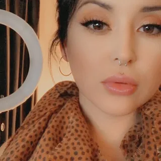 Jessika G.