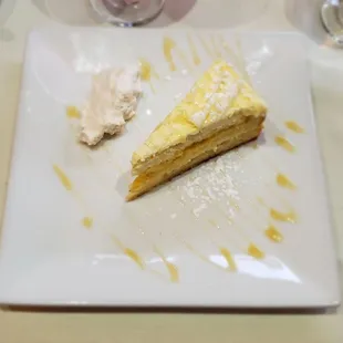 Limoncello cake (really good)