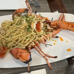 Pesce Seafood House