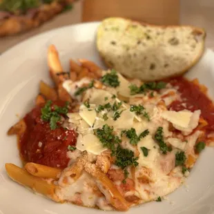 BAKED ZITI (added chicken)