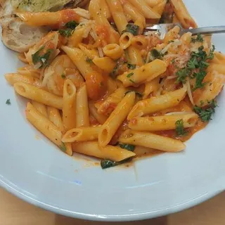 PENNE ALLA VODKA WITH SHRIMP