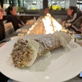 1 LARGE CANNOLI