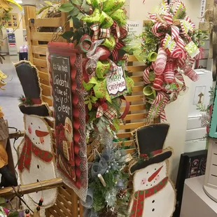 It's that time of year to decorate for the holidays. Let us help you out with one of our fabulous handmade Christmas wreaths!