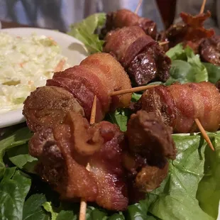 Broiled Chicken Livers with bacon