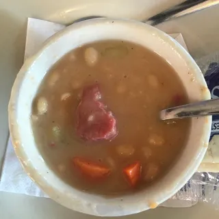 Petes Ham And Bean