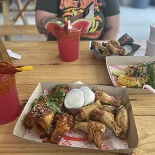 chicken, poultry, bbq wings, fried chicken wings, bbq chicken, chicken wings and fried chicken, food, fried chicken, chicken wings