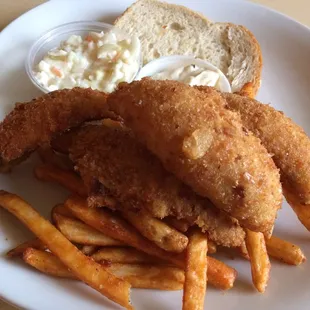 Petek's Perch Dinner. Quite tasty. Choice of fries, seasoned fries (shown) onion rings or potato caps.
