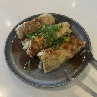 Steamed Tofu Skin Rolls w. Pork/Shrimp (2)
