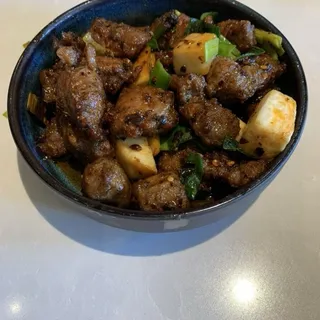 Fragrant Spicy Diced Beef