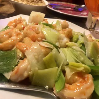 37. Jumbo Shrimp with Pepper and Garlic