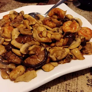 49. Shrimp with Mixed Mushroom