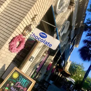 Welcome to Silky Smooth Chocolate Lovers Shop!