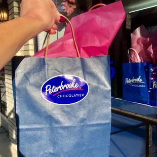 A Lovely Bag for a Lovely Pleasure to be Followed~