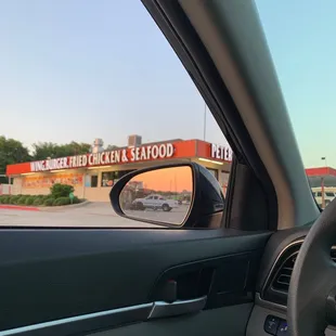 Chillin waiting on my call in order........2pc catfish fillet w/ fries n cole slaw! Oh n a 6 pc lemon pepper wings
