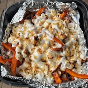 Gooey's (Instagram: foodwithbros)