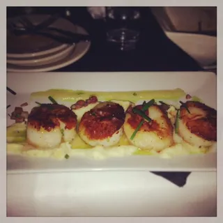 Seared Day Boat Scallops
