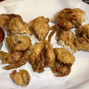 Fried soft shell crabs - may looked ordinary but tasted amazingly good. Best soft shell crabs we ever had!!! (12/2023)