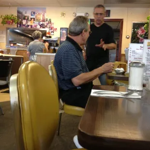 sushi and sashimi, interior
