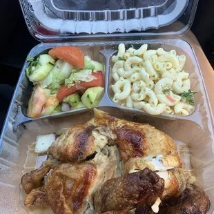 1/2 Chicken without bbq, salad, macaroni salad