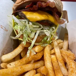 Bacon Cheeseburger