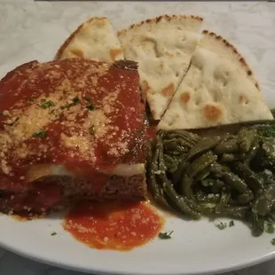 Mousaka with green beans &amp; pita bread