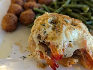Emmert’s Seafood 