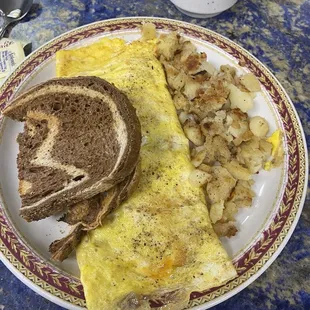 Ham and cheese omelette was delicious, coffee was great