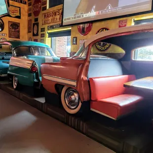 Car Seating at Pete's Garage