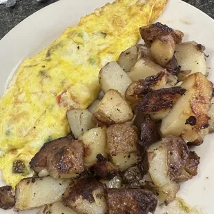 veggie omelet with a side of home fries