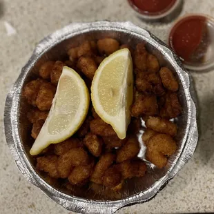 Shrimp appetizer: one pound with cocktail sauce. I forgot to say no lemon. It's about. 7 on a scale to 10.