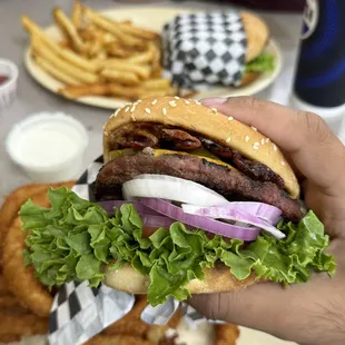 Bacon Cheeseburger