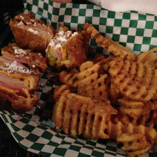 Monte Cristo &amp; Waffle fries