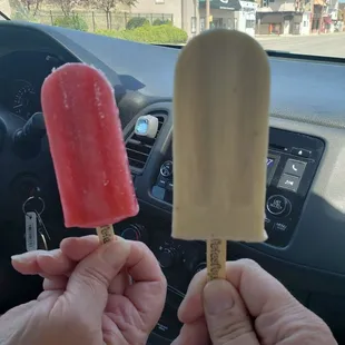 Rassberry lemonade and banana cream