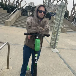 Dan T.