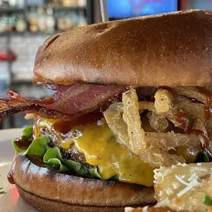 Pete's Brewhouse Burger